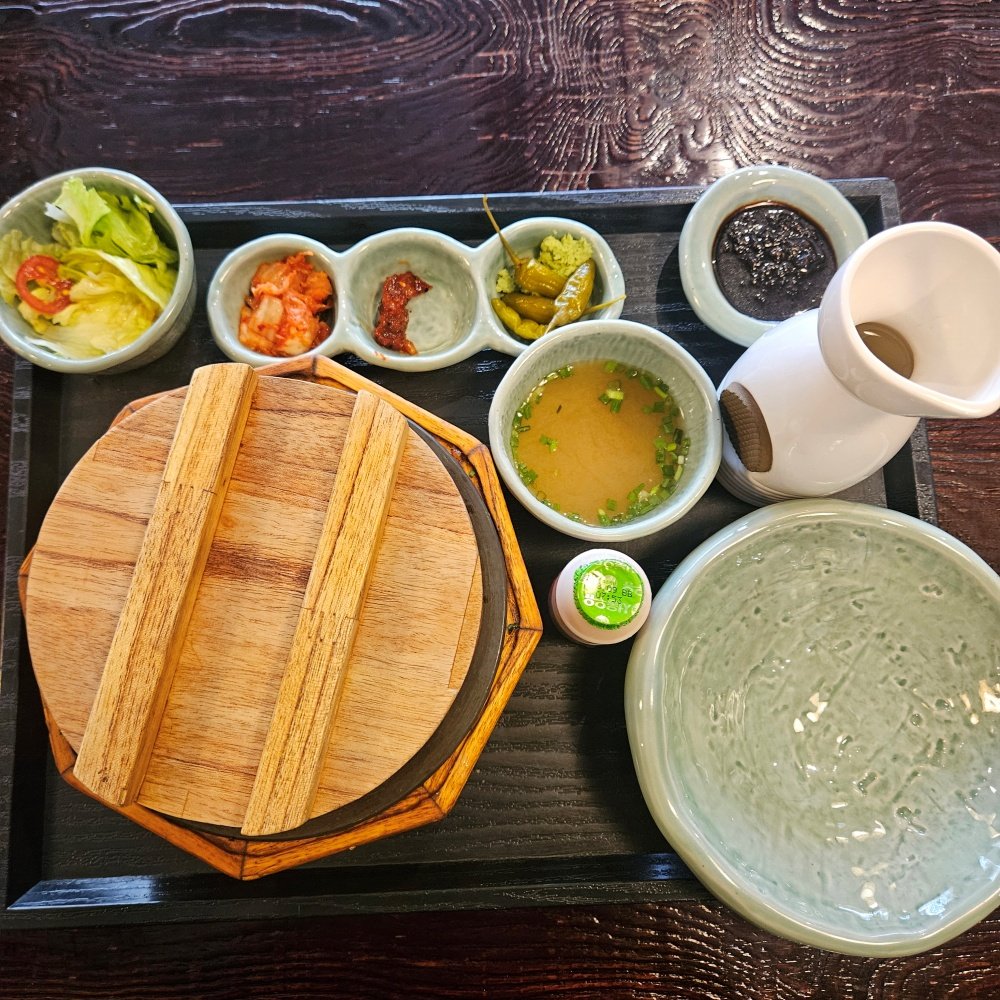 교대역 한식